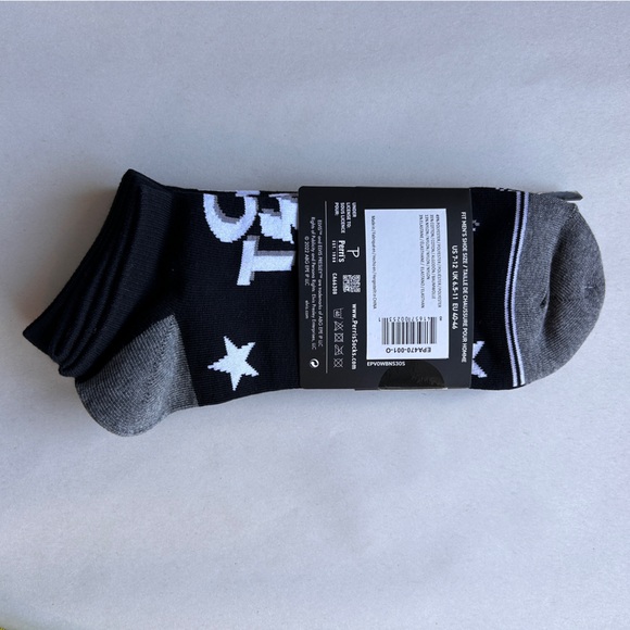 Elvis Presley Men's Socks Size 7-11 (Pack of 3) stocking Stuffer Fanatic Low Cut - Picture 2 of 3